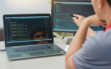 Best IT Courses for Students with No Coding Background