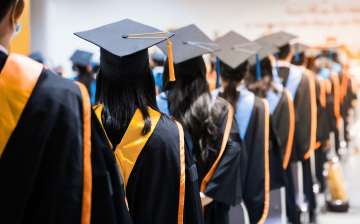 How to Pick a PG Degree Programme That Matches Industry Trends