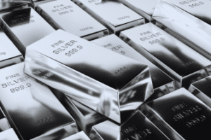 Silver Price Today 25 Feb 2026 – Risk Insights & Market Trends